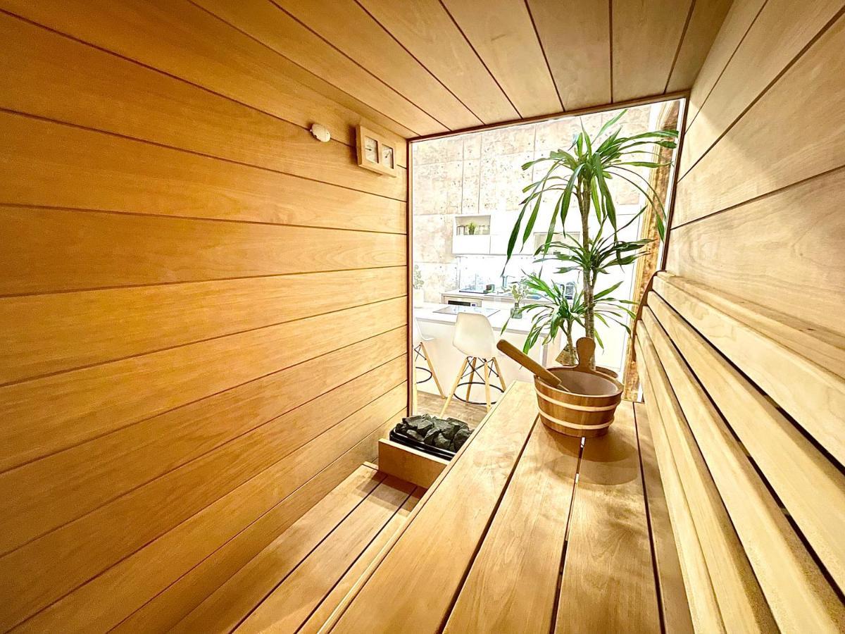 Dream Design Apartment - 3 Bedrooms & Finn Sauna Budapest Exteriör bild