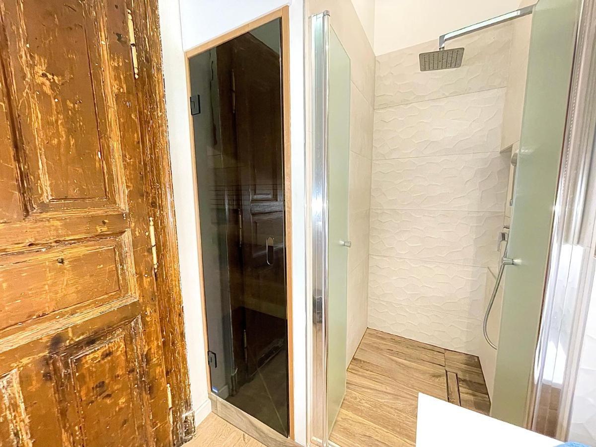Dream Design Apartment - 3 Bedrooms & Finn Sauna Budapest Exteriör bild