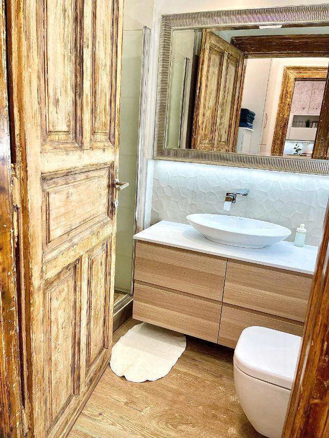 Dream Design Apartment - 3 Bedrooms & Finn Sauna Budapest Exteriör bild